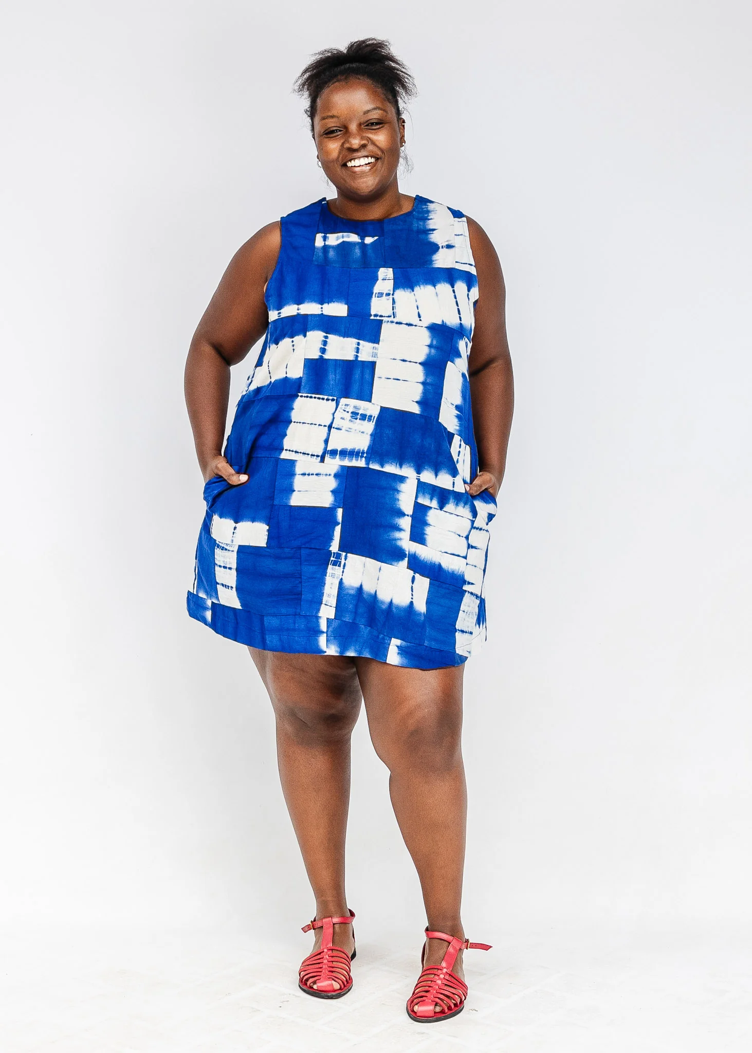 Do the Wave Reversible Patchwork Shift Dress - Image 8