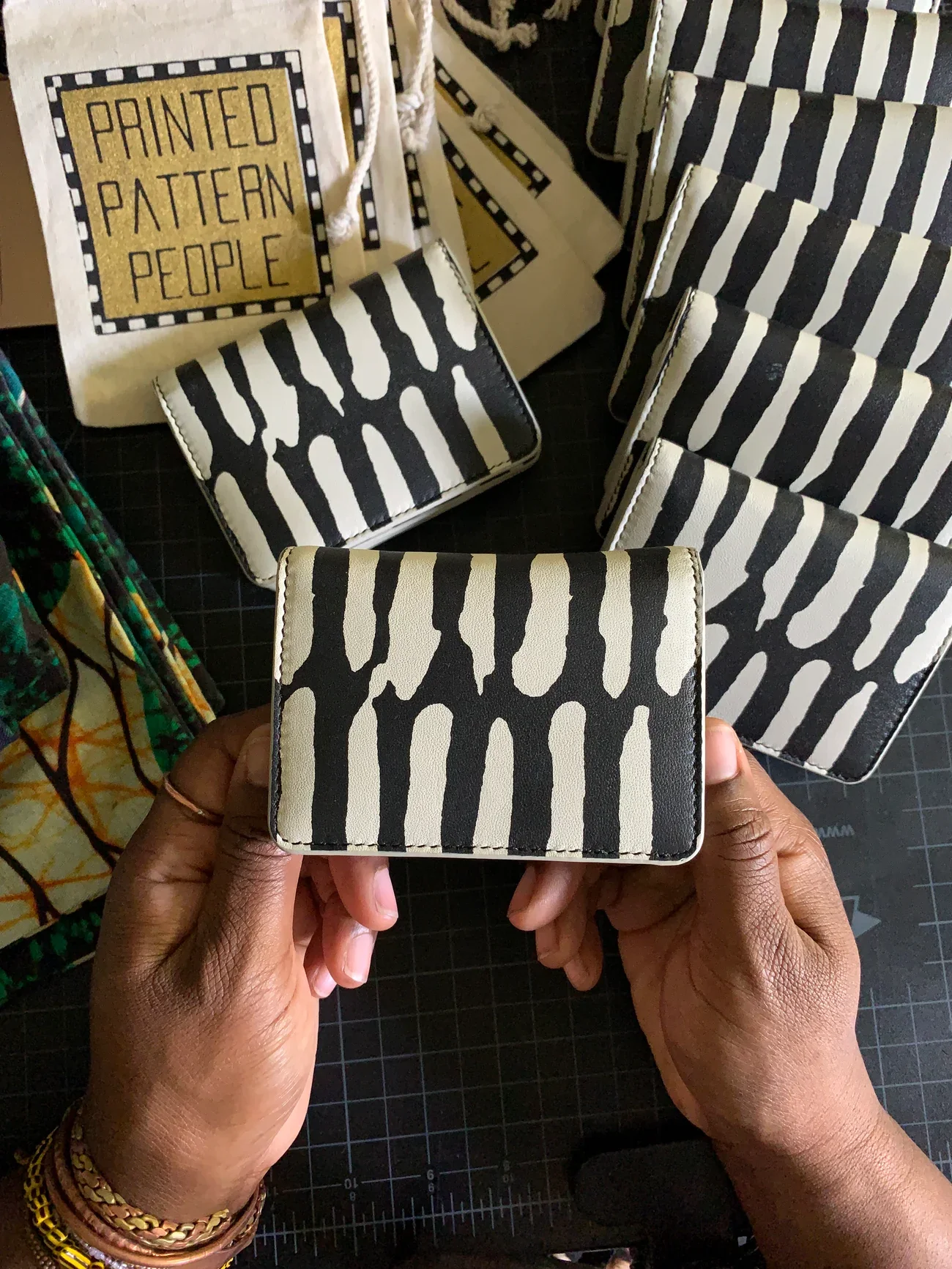 Printed Pattern People •Owó• Accordion Wallets