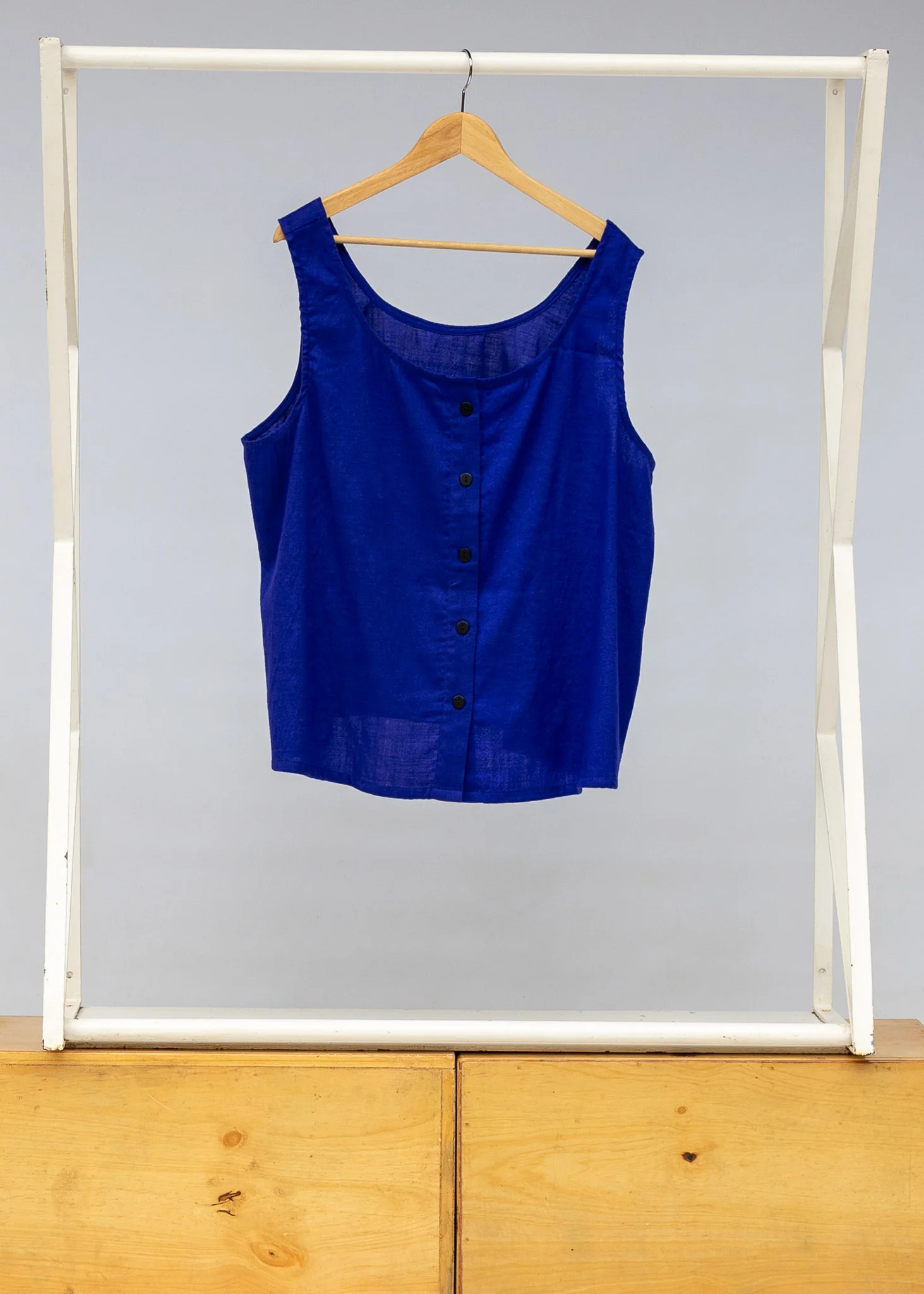 Sapphire Reversible Scoop Tank - Image 2